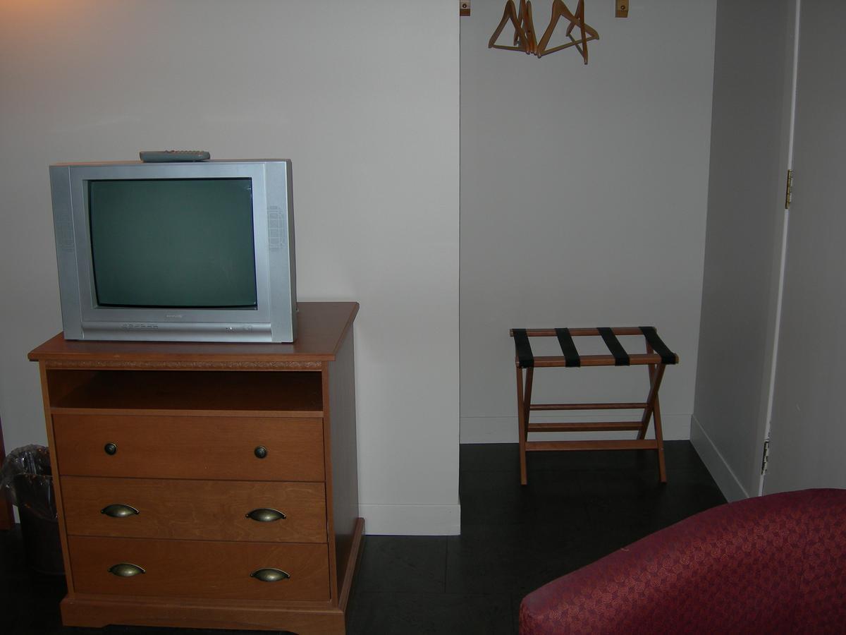 Woburn Hotel Motel Arnold מראה חיצוני תמונה